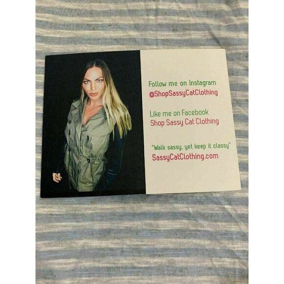 J Brand Blue White Striped Scoop Neck Tank top - Picture 8 of 8